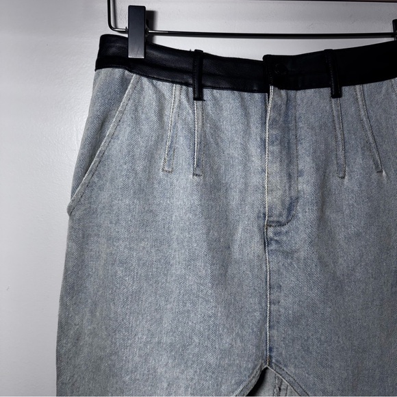 Kate Hewko Denim Skirt High Front Slit Raw Hem Faux Leather Detail Size Small - Picture 7 of 11